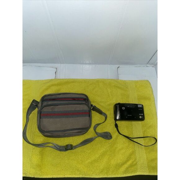 Polaroid Other - VTG Film Camera Polaroid 2000FF 35mm Film Camera Point & Shoot Camera & Case!